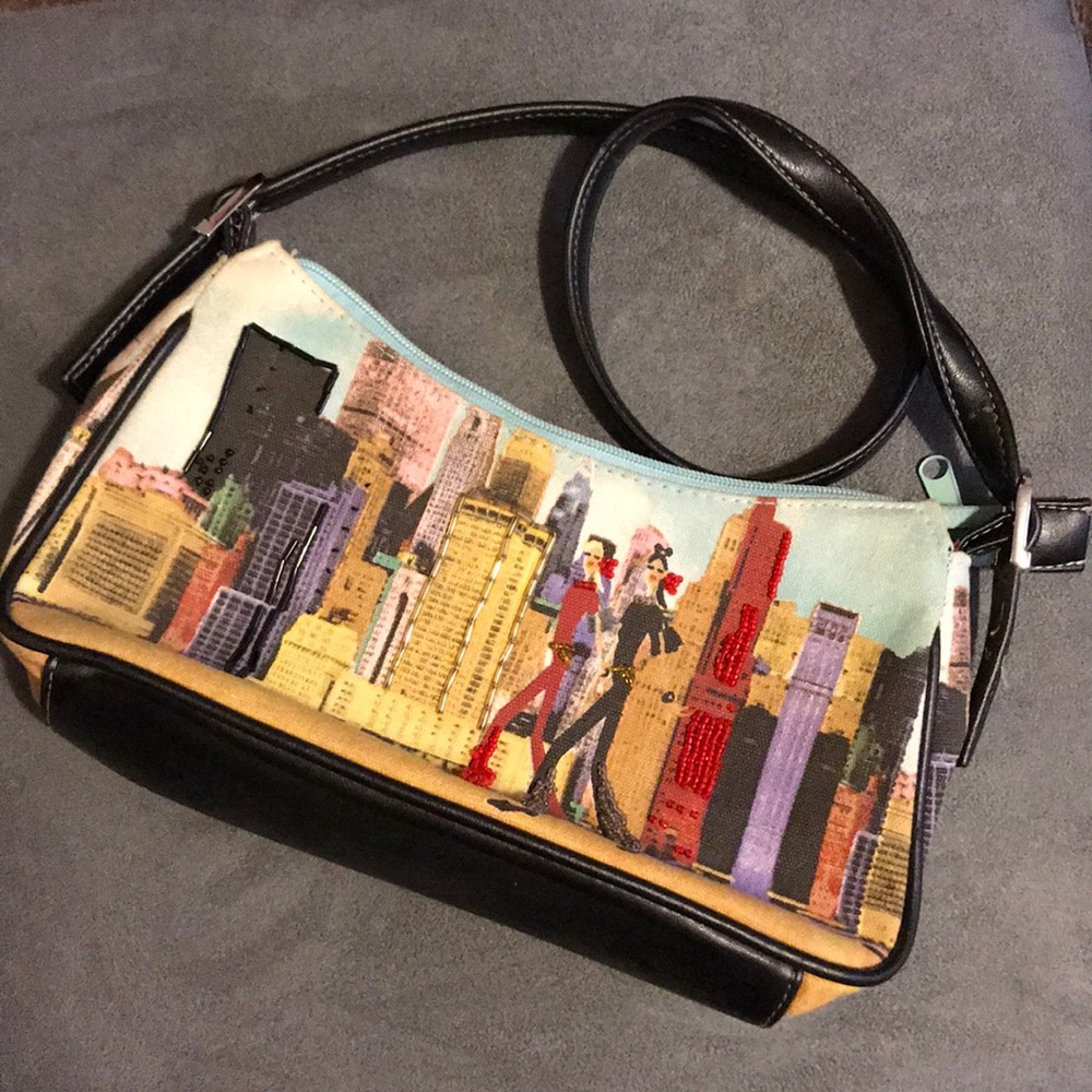 Candie’s Brand Shoulder Bag~ City View w/ beads